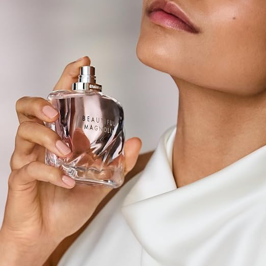 Estée Lauder Beautiful Magnolia Eau de Parfum Spray with Notes of Lush Magnolia | Women's Perfume 1 fl oz